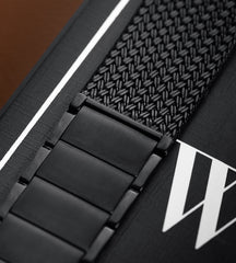 KUXIU Black Stainless Steel Magnetic Apple Watch Band